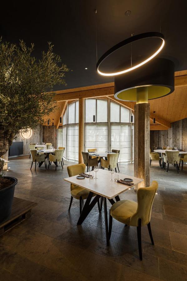 Logis Hotel Parenthese, Restaurant & Spa Chille Exteriér fotografie