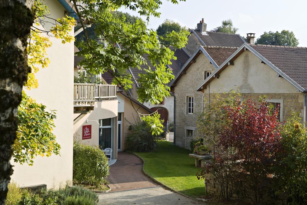 Logis Hotel Parenthese, Restaurant & Spa Chille Exteriér fotografie